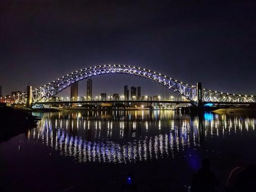 热烈庆祝汉江湾桥五一顺利通车！